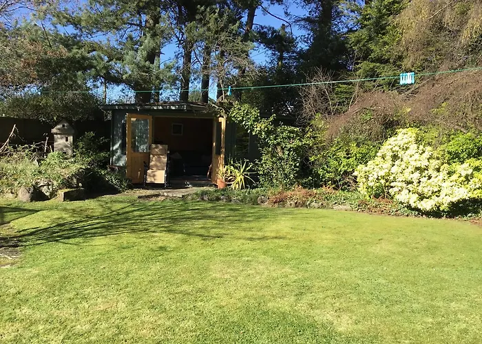 Ingleneuk Bed And Breakfast